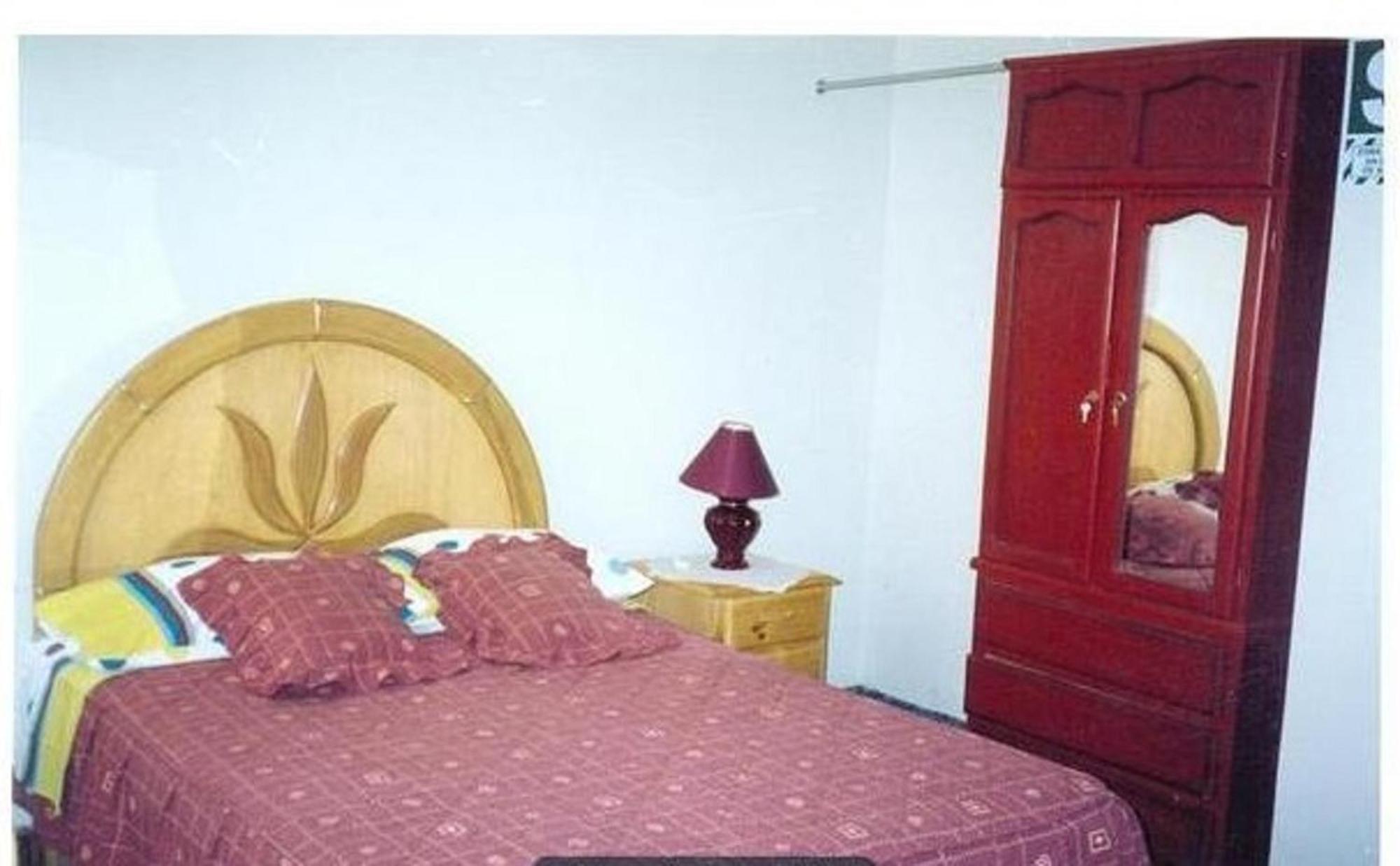 Hostal Real Alcazar Nazca Zimmer foto